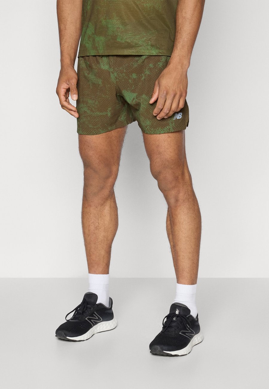Спортивные шорты New Balance PRINTED SHORT, Woodland /Brown
Спортивные шорты New Balance PRINTED SHORT, Woodland /Brown
