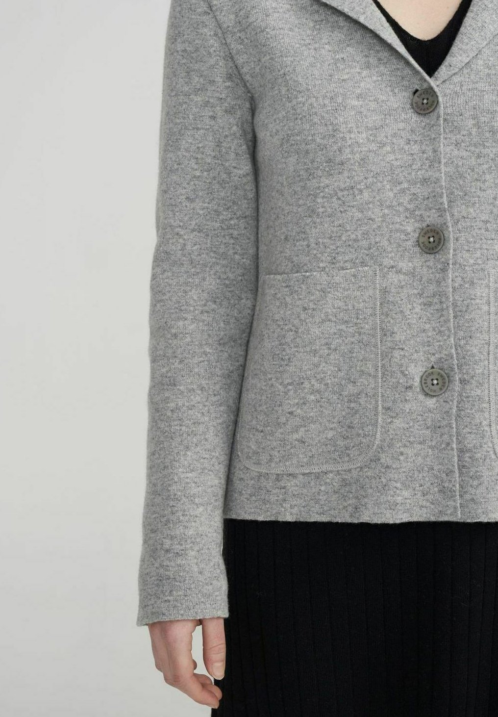 Блейзер GUNBORG Holebrook, серый
Блейзер GUNBORG Holebrook, серый