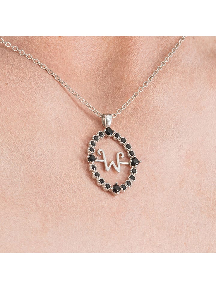 CHAKS Колье серебристо-черного цвета
CHAKS Колье серебристо-черного цвета