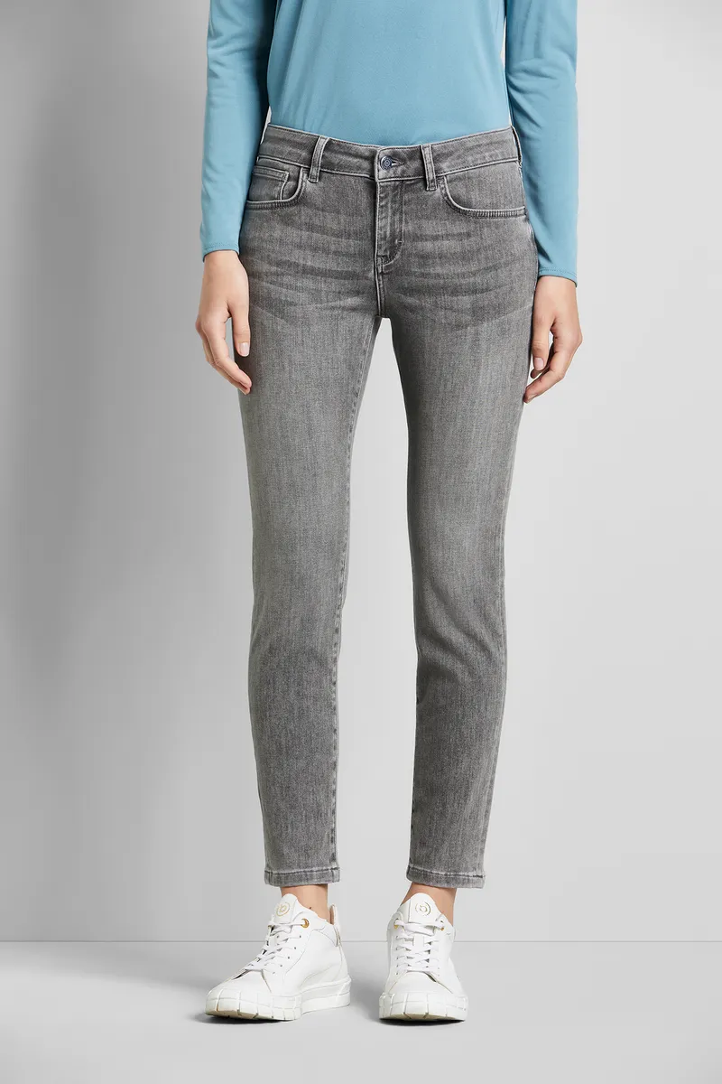 Джинсы bugatti с 5 карманами и эластичной тканью Flexcity, серый
Джинсы bugatti с 5 карманами и эластичной тканью Flexcity, серый