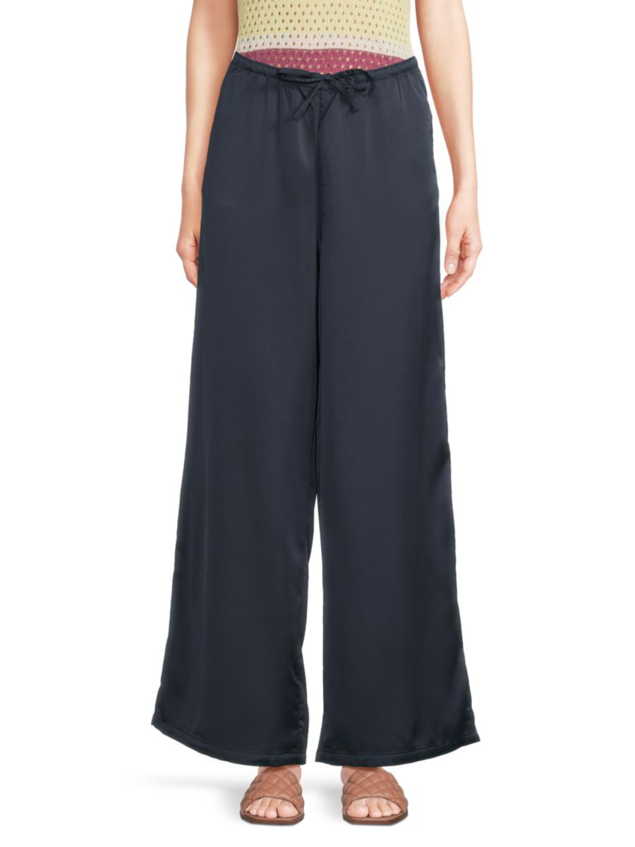 Широкие брюки из атласа с завязками Vero Moda, цвет Navy Blazer
Широкие брюки из атласа с завязками Vero Moda, цвет Navy Blazer