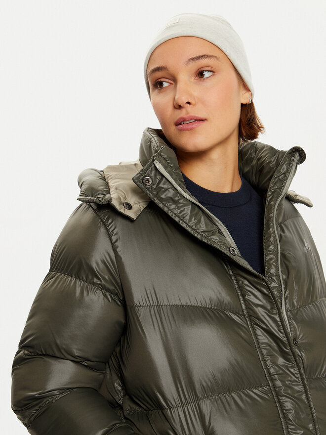 Зимняя шапка Buff Merino Heavyweight Beanie Solid 111170.003.10, белый
Зимняя шапка Buff Merino Heavyweight Beanie Solid 111170.003.10, белый