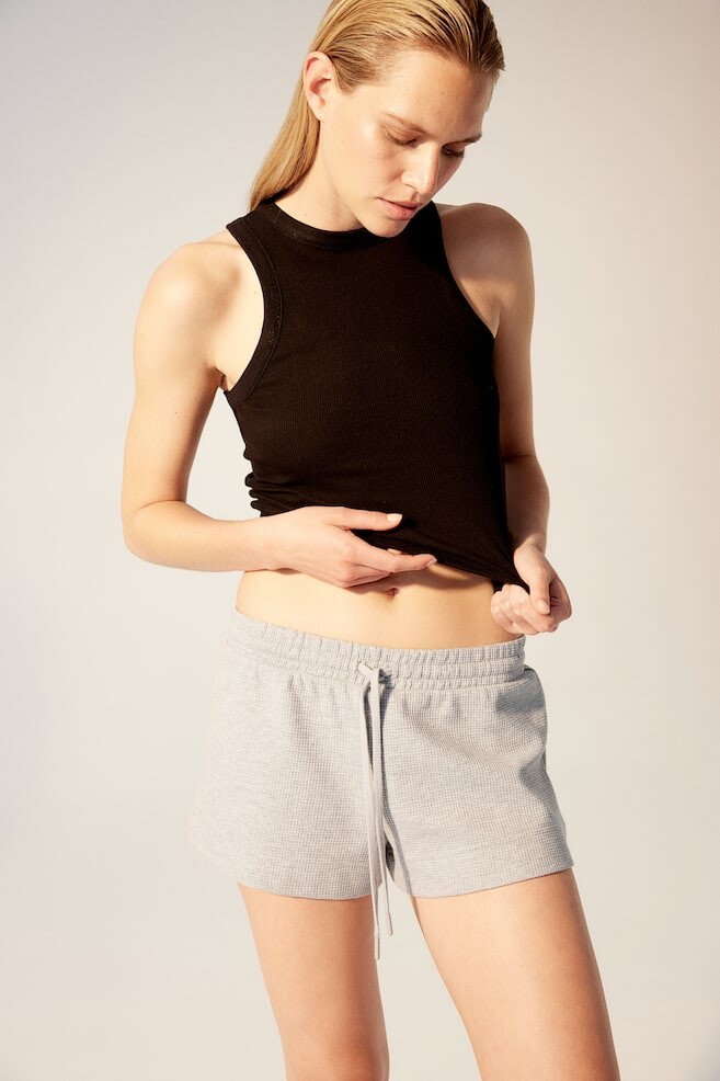 Шорты с вафельной структурой H&M, серый
Шорты с вафельной структурой H&M, серый