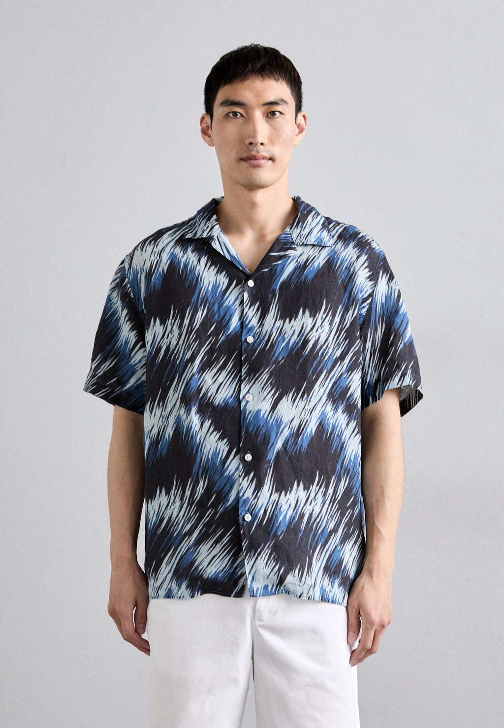 Рубашка ELIO J.LINDEBERG, темно-синий
Рубашка ELIO J.LINDEBERG, темно-синий