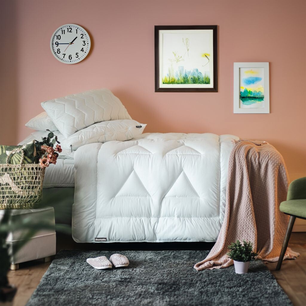 Зимнее одеяло Dunlopillo Life Duo 135x200 см | Противоаллергический | Чехол из 100% хлопка | Теплое и пушистое одеяло
Зимнее одеяло Dunlopillo Life Duo 135x200 см | Противоаллергический | Чехол из 100% хлопка | Теплое и пушистое одеяло