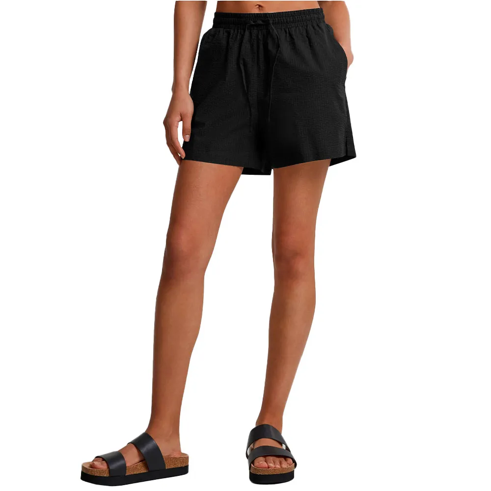 Шорты Urban Classics Seersucker, черный
Шорты Urban Classics Seersucker, черный