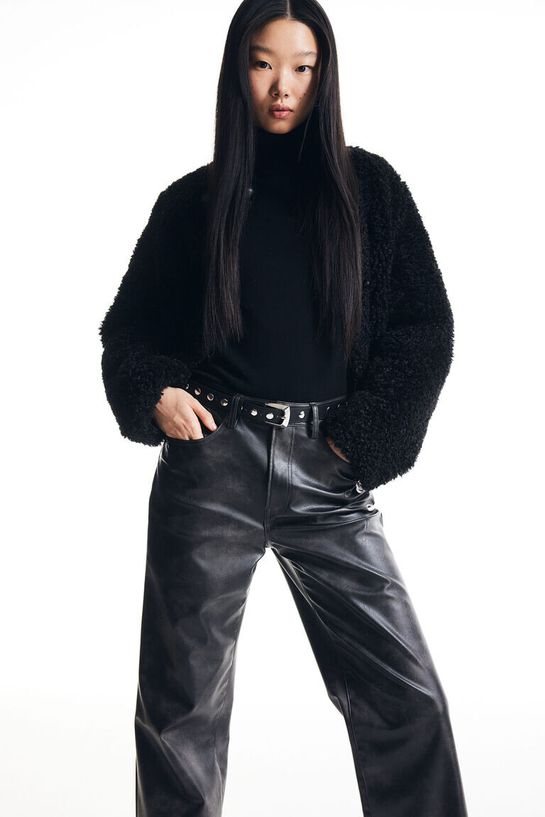 Прямые брюки с покрытием в стиле 90-х годов H&M, черный
Прямые брюки с покрытием в стиле 90-х годов H&M, черный