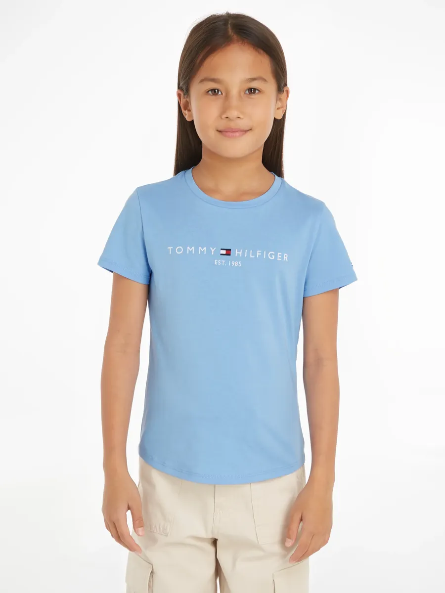 Рубашка с короткими рукавами Tommy Hilfiger "ESSENTIAL TEE S/S", с фирменным лейблом Tommy Hilfiger, синий
Рубашка с короткими рукавами Tommy Hilfiger "ESSENTIAL TEE S/S", с фирменным лейблом Tommy Hilfiger, синий