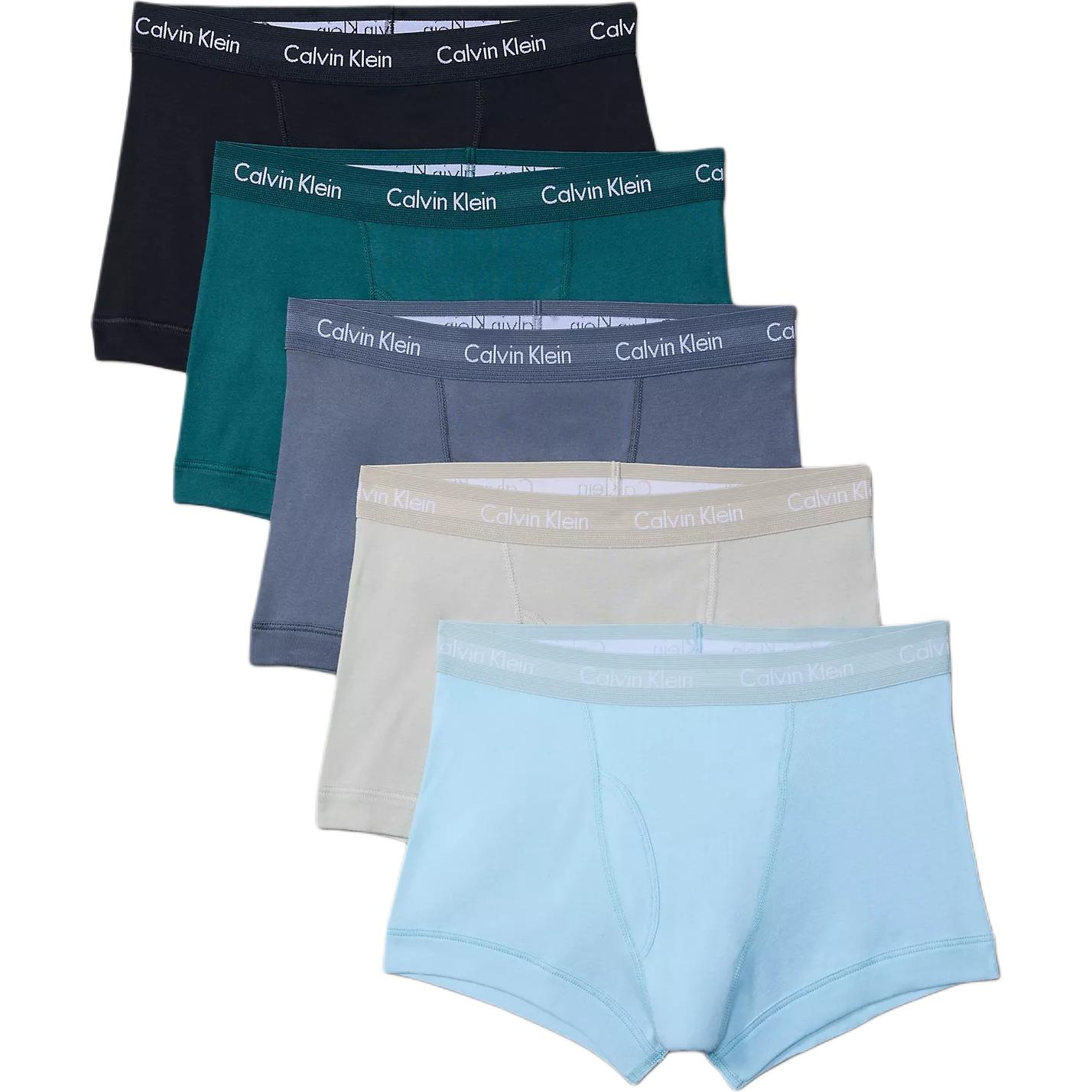 Мужские трусы, комплект из 5 штук Calvin Klein, 5 pack (черный+зеленый+серый+бежевый+синий)
Мужские трусы, комплект из 5 штук Calvin Klein, 5 pack (черный+зеленый+серый+бежевый+синий)