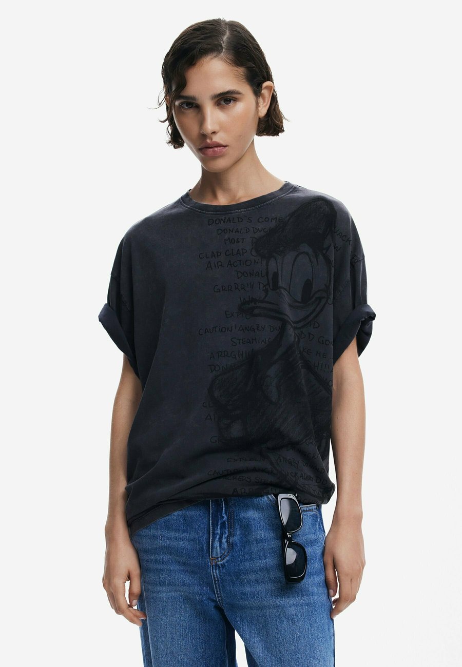 Футболка Desigual DONALD DUCK, Black, Черный, Футболка Desigual DONALD DUCK, Black
Футболка Desigual DONALD DUCK, Black, Черный, Футболка Desigual DONALD DUCK, Black
