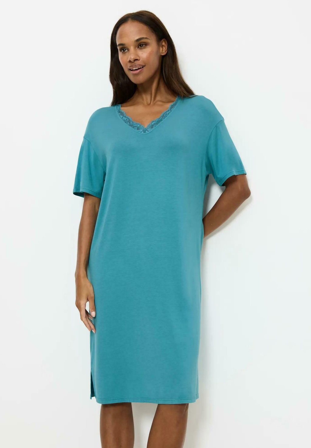 Ночная рубашка Triumph, цвет Quit Turquoise
Ночная рубашка Triumph, цвет Quit Turquoise