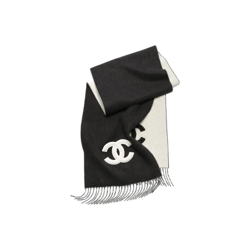 CHANEL Вязаный шарф женский черно-белый, Black/White 
CHANEL Вязаный шарф женский черно-белый, Black/White