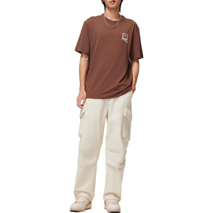 Футболка LiNing мужская молочно-коричневая Milk Umber
Футболка LiNing мужская молочно-коричневая Milk Umber