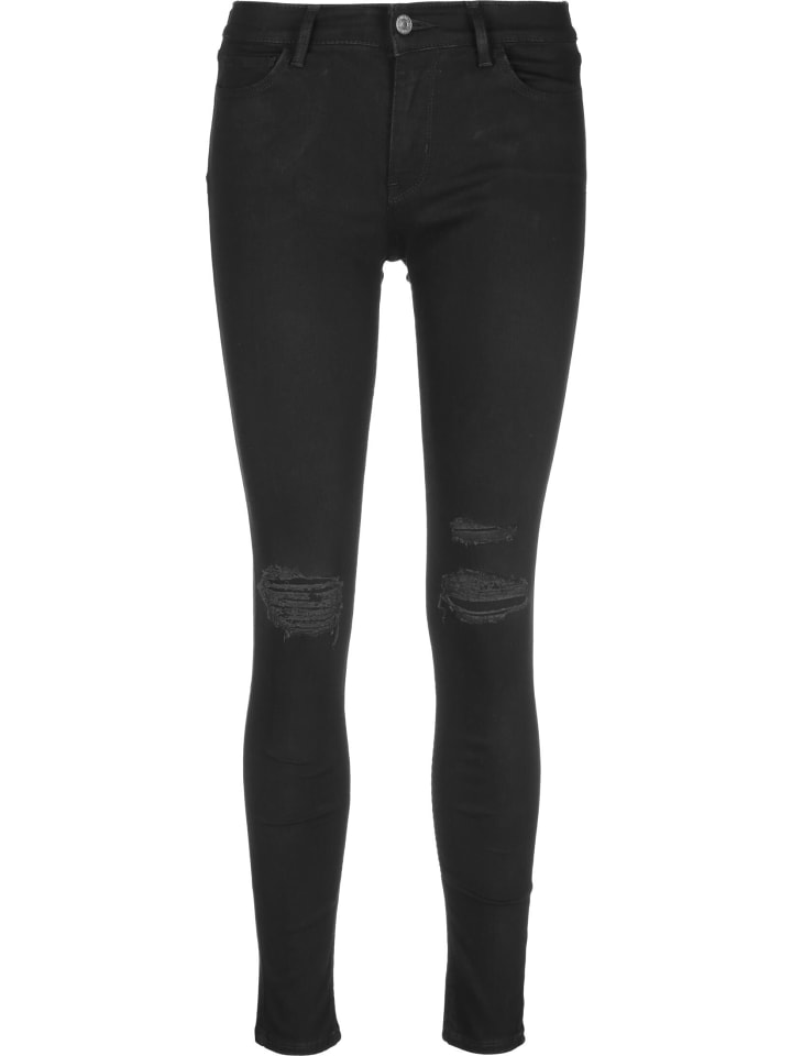 Джинсы LeviВґs
Джинсы LeviВґs