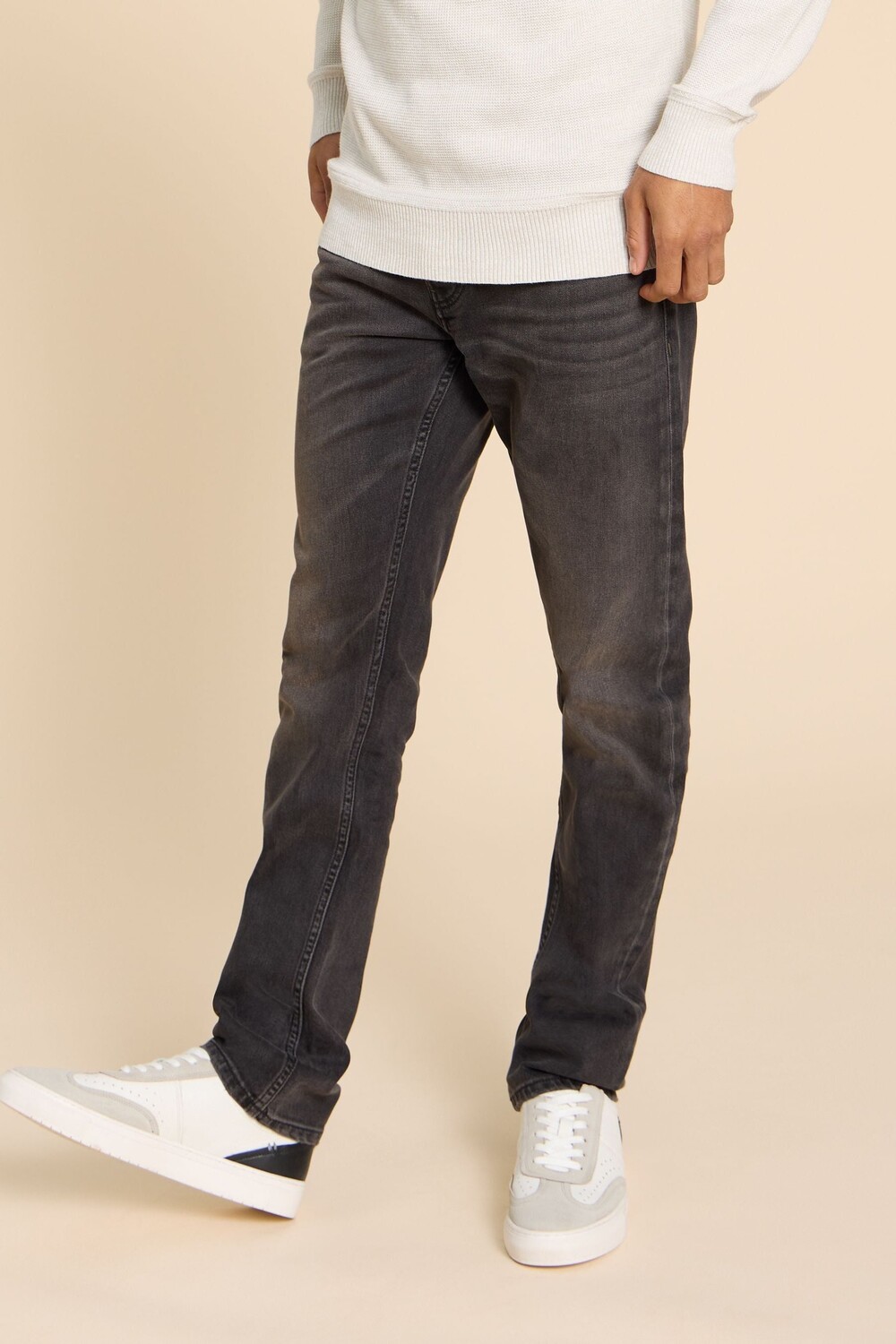 Прямые джинсы Eastwood White Stuff, черный
Прямые джинсы Eastwood White Stuff, черный