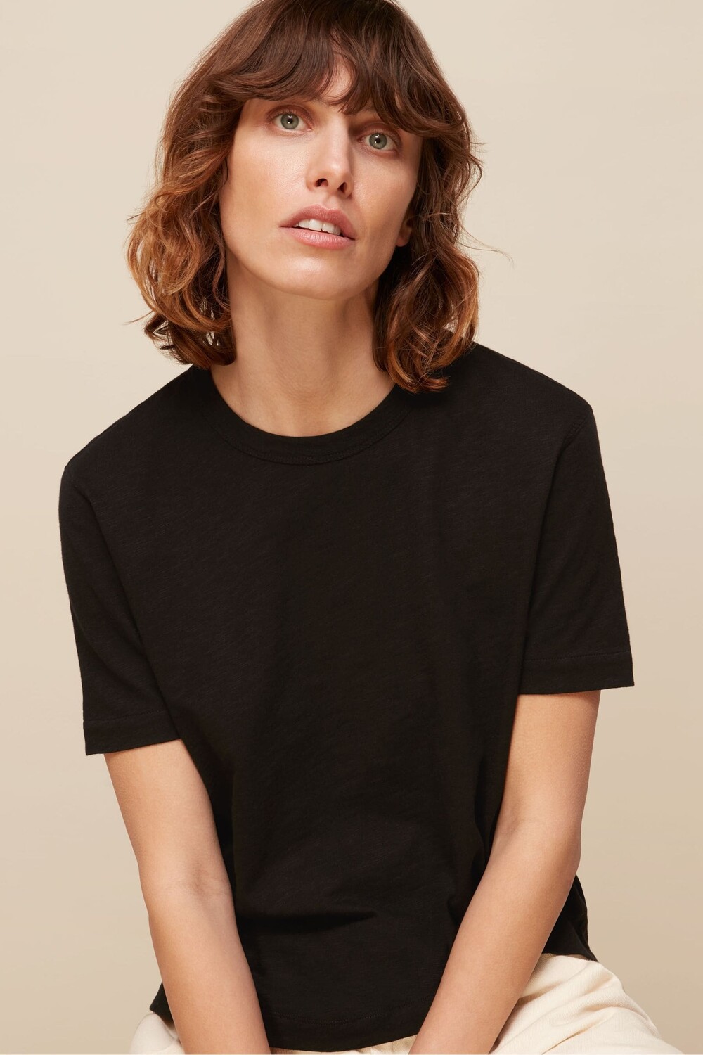 Базовая футболка Emily Whistles, черный
Базовая футболка Emily Whistles, черный