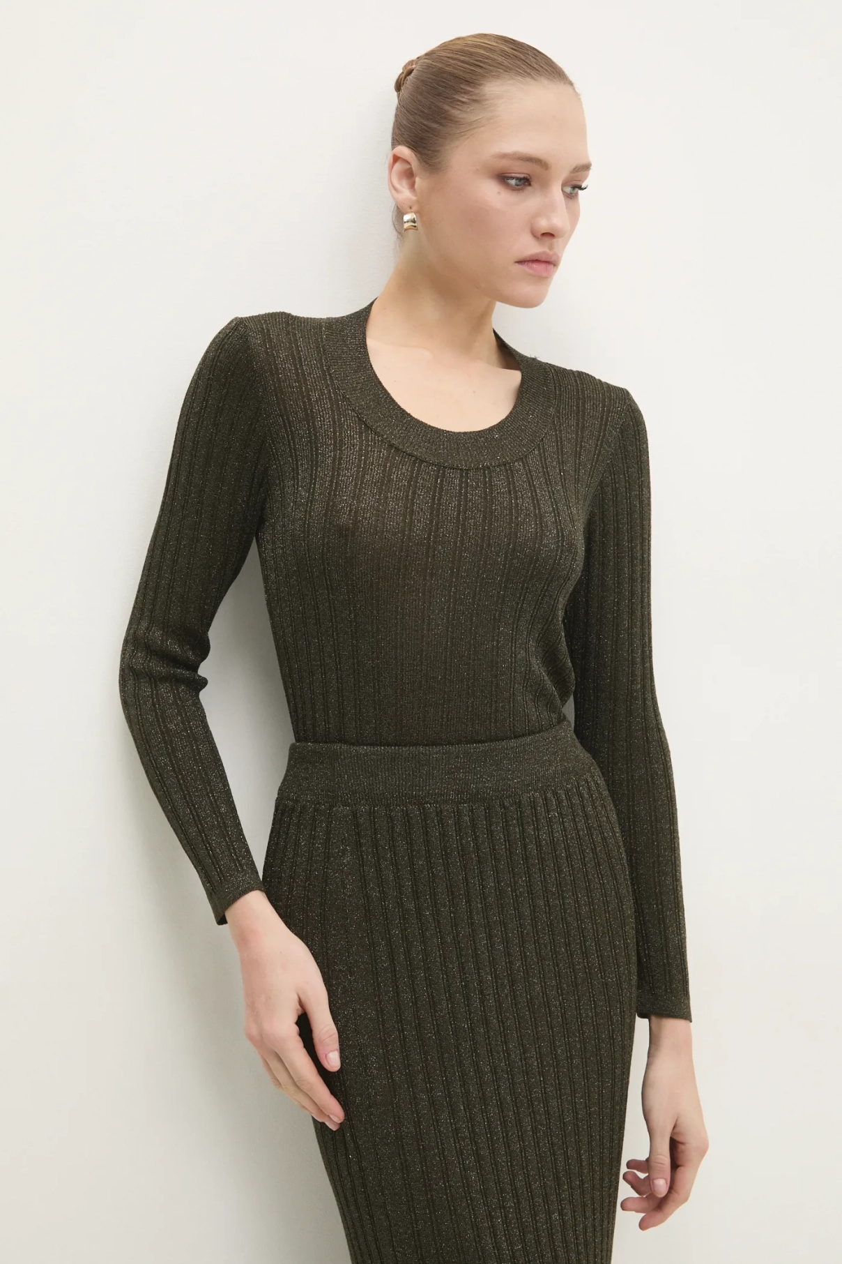 Свитер Answear Lab, зеленый 
Свитер Answear Lab, зеленый