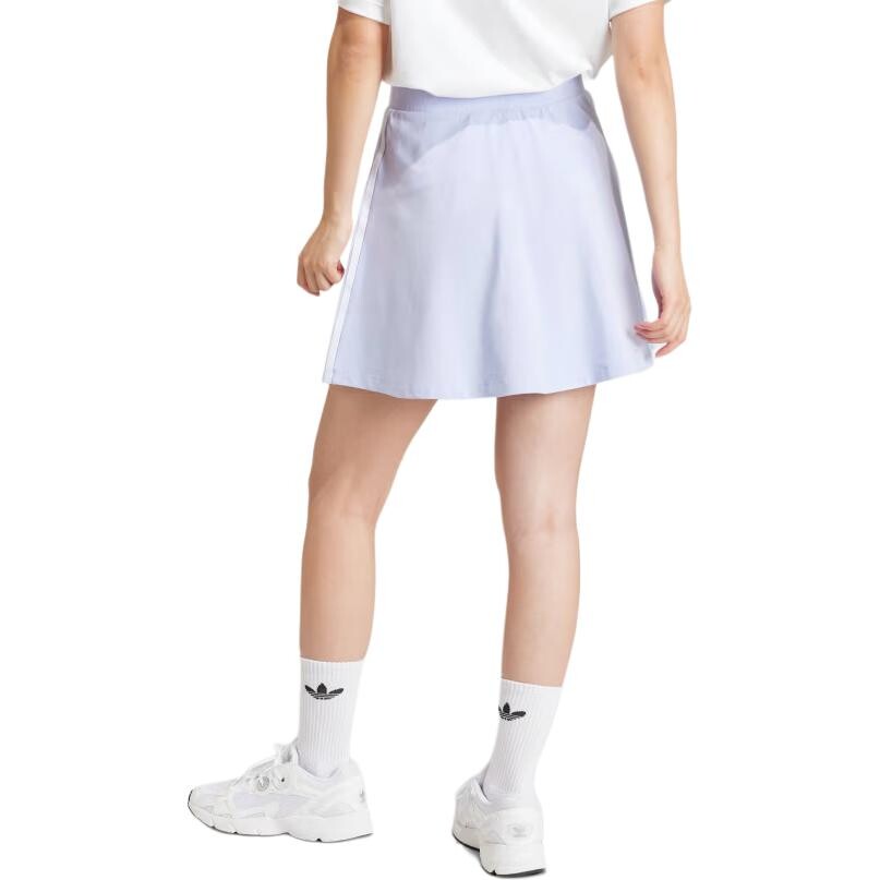 Юбка повседневная женская ADICOLOR 3-STRIPES фиолетового цвета Adidas Originals
Юбка повседневная женская ADICOLOR 3-STRIPES фиолетового цвета Adidas Originals