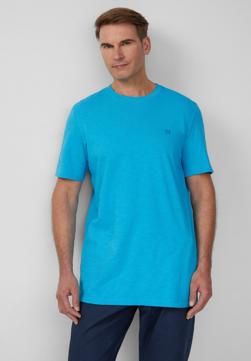 Базовая футболка s.Oliver, бирюзовый
Базовая футболка s.Oliver, бирюзовый