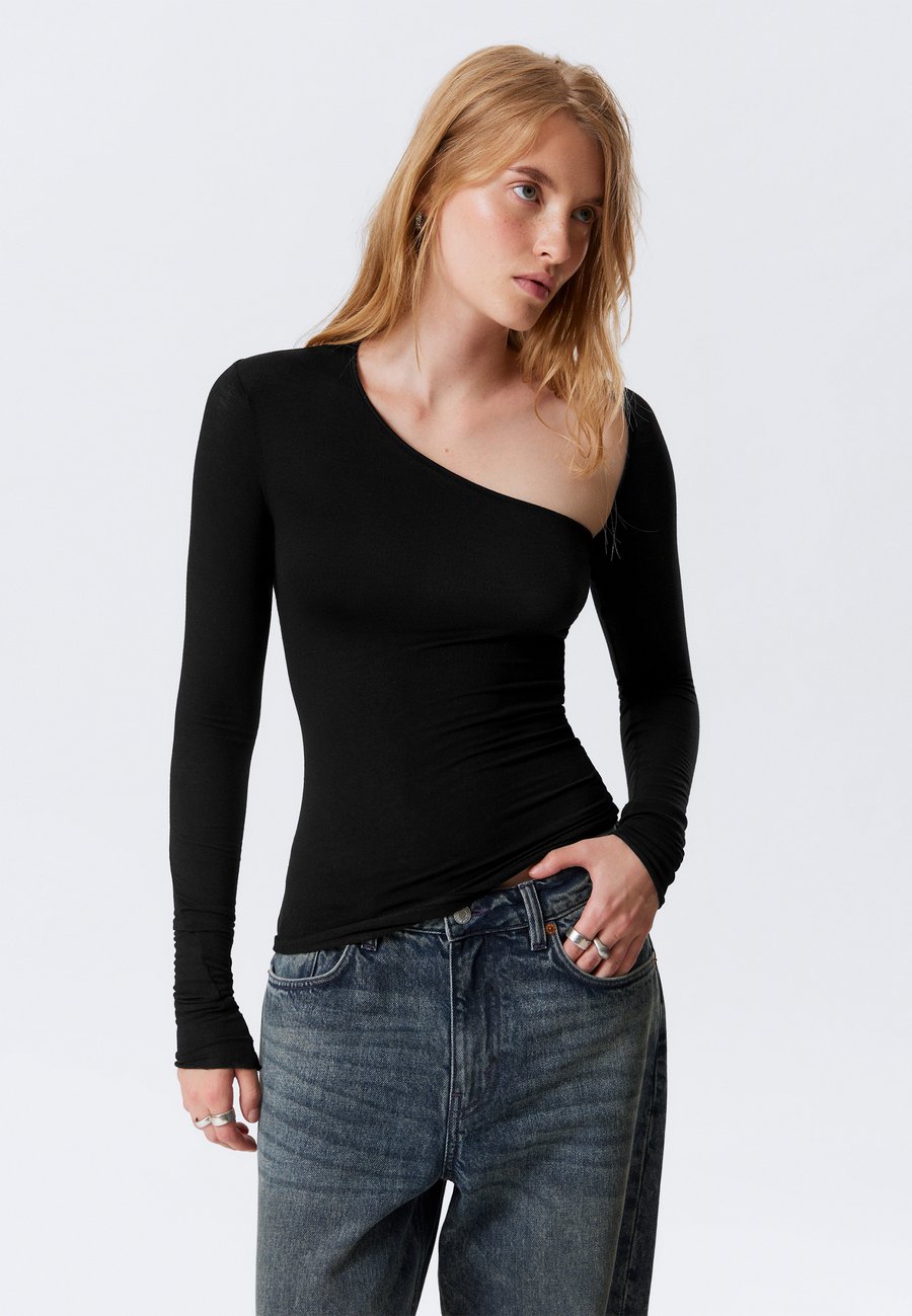 Топ Weekday CUT NECKLINE, Black
Топ Weekday CUT NECKLINE, Black