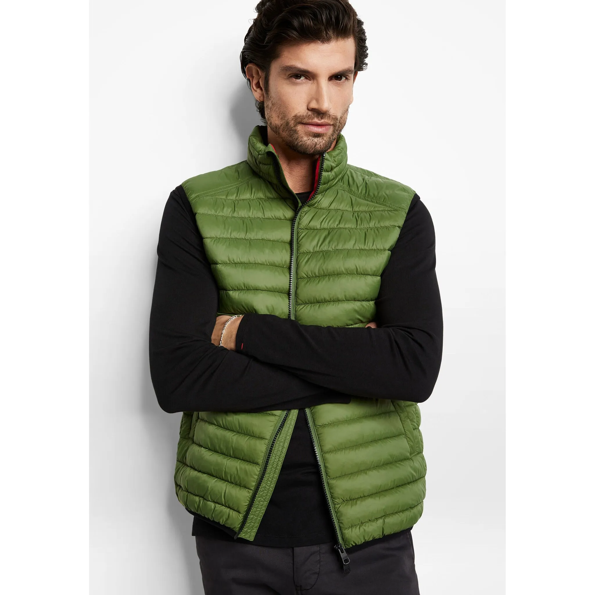 Стеганый жилет Cinque "CIFOLD", зеленый
Стеганый жилет Cinque "CIFOLD", зеленый