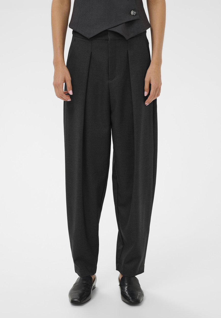 Брюки InWear YUKTAIW BARREL PANT, Medium Grey Melange/Light Grey
Брюки InWear YUKTAIW BARREL PANT, Medium Grey Melange/Light Grey