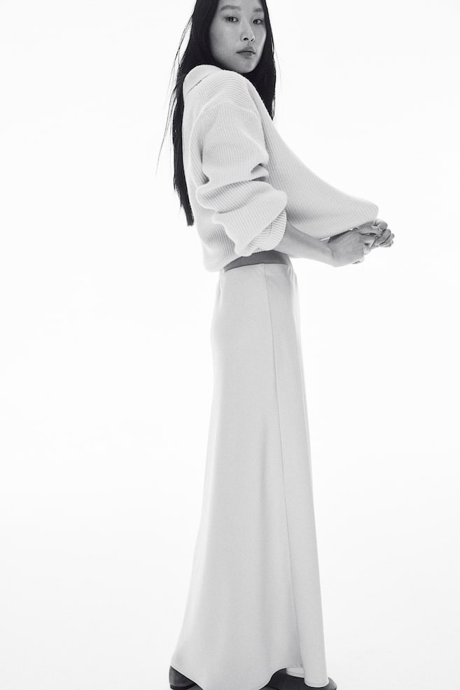 Макси юбка H&M, бежевый
Макси юбка H&M, бежевый