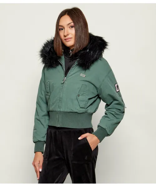 Куртка-Бомбер из твила Cropped fit Juicy Couture, зеленый
Куртка-Бомбер из твила Cropped fit Juicy Couture, зеленый