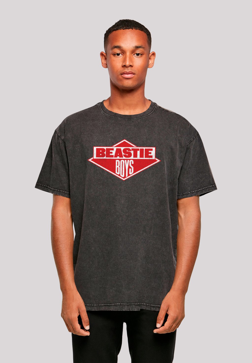 Футболка с принтом THE BEASTIE BOYS F4NT4STIC, черный
Футболка с принтом THE BEASTIE BOYS F4NT4STIC, черный