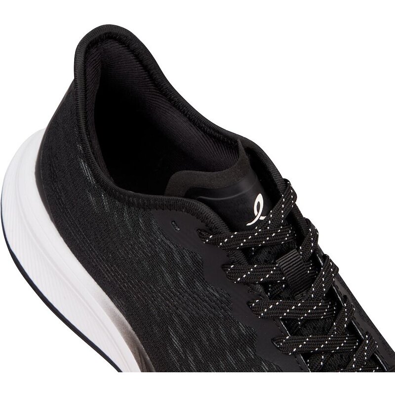 Кроссовки для бега унция 2,4 м Energetics, черный
Кроссовки для бега унция 2,4 м Energetics, черный