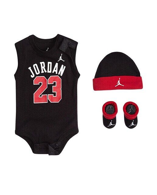 Комплект из трех предметов для мальчика черного Jordan, черный
Комплект из трех предметов для мальчика черного Jordan, черный