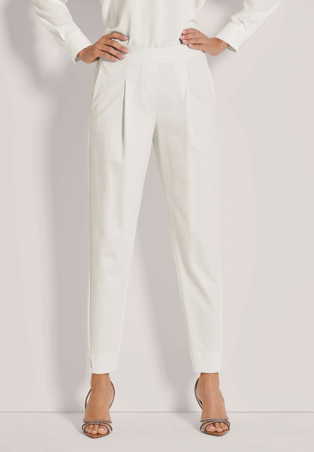 Брюки ZUM SCHLÜPFEN MADELEINE, белый
Брюки ZUM SCHLÜPFEN MADELEINE, белый