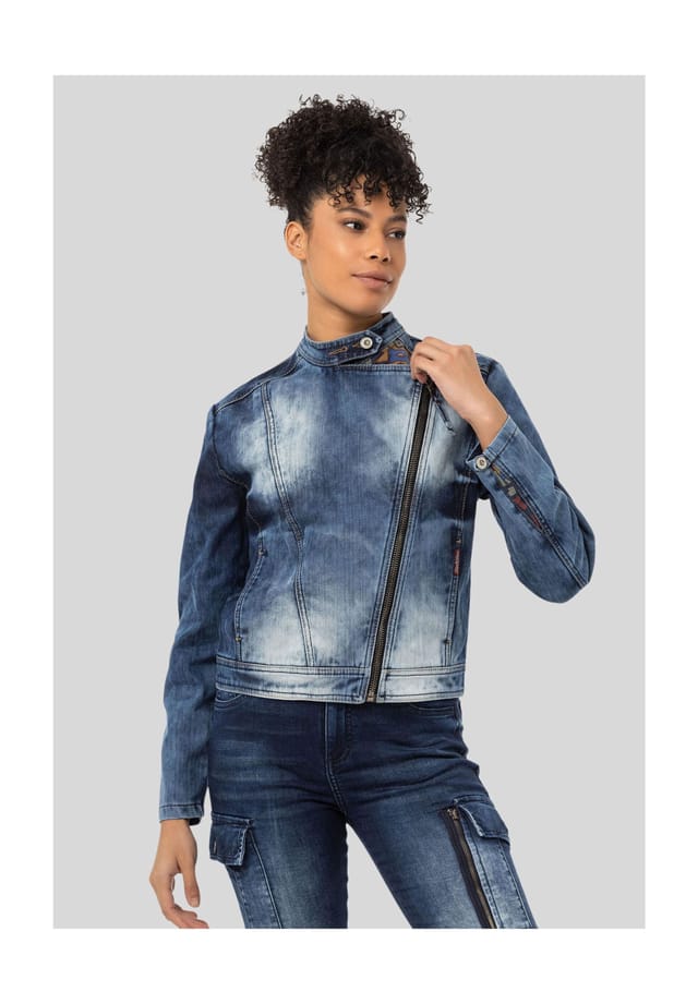 Куртка джинсовая куртка Cipo & Baxx, синий
Куртка джинсовая куртка Cipo & Baxx, синий