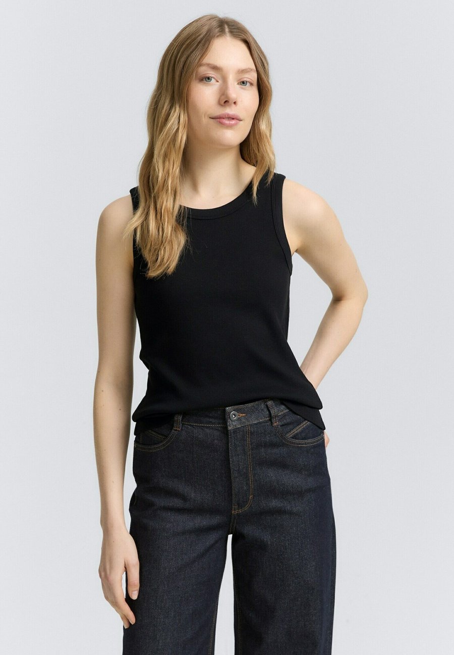 Топ TOM TAILOR MIT STRUKTUR, Deep Black/Black
Топ TOM TAILOR MIT STRUKTUR, Deep Black/Black