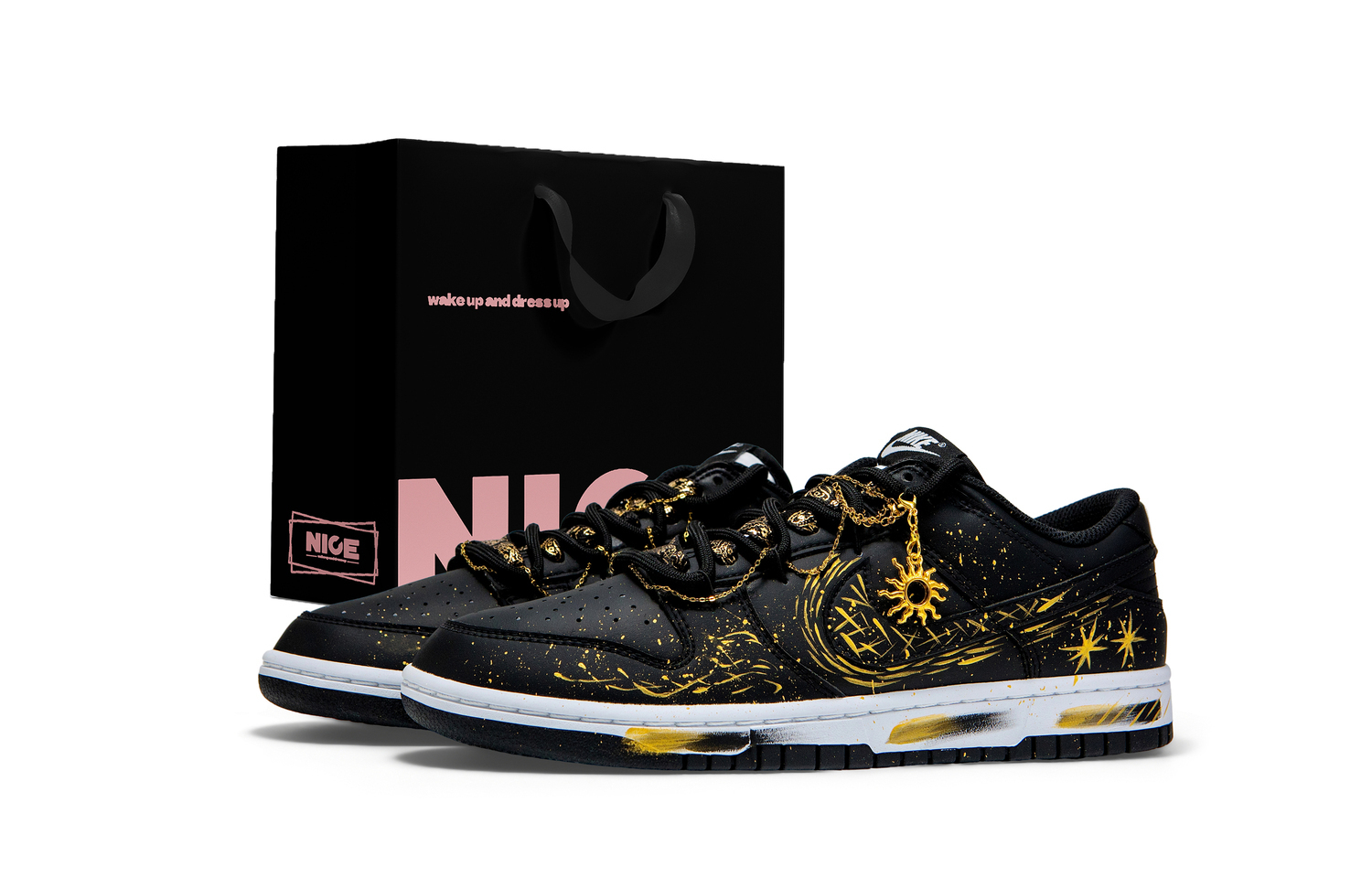 Nike Dunk Abrasion Resistant Low top Skateboard Shoes мужские Black Gold
Nike Dunk Abrasion Resistant Low top Skateboard Shoes мужские Black Gold