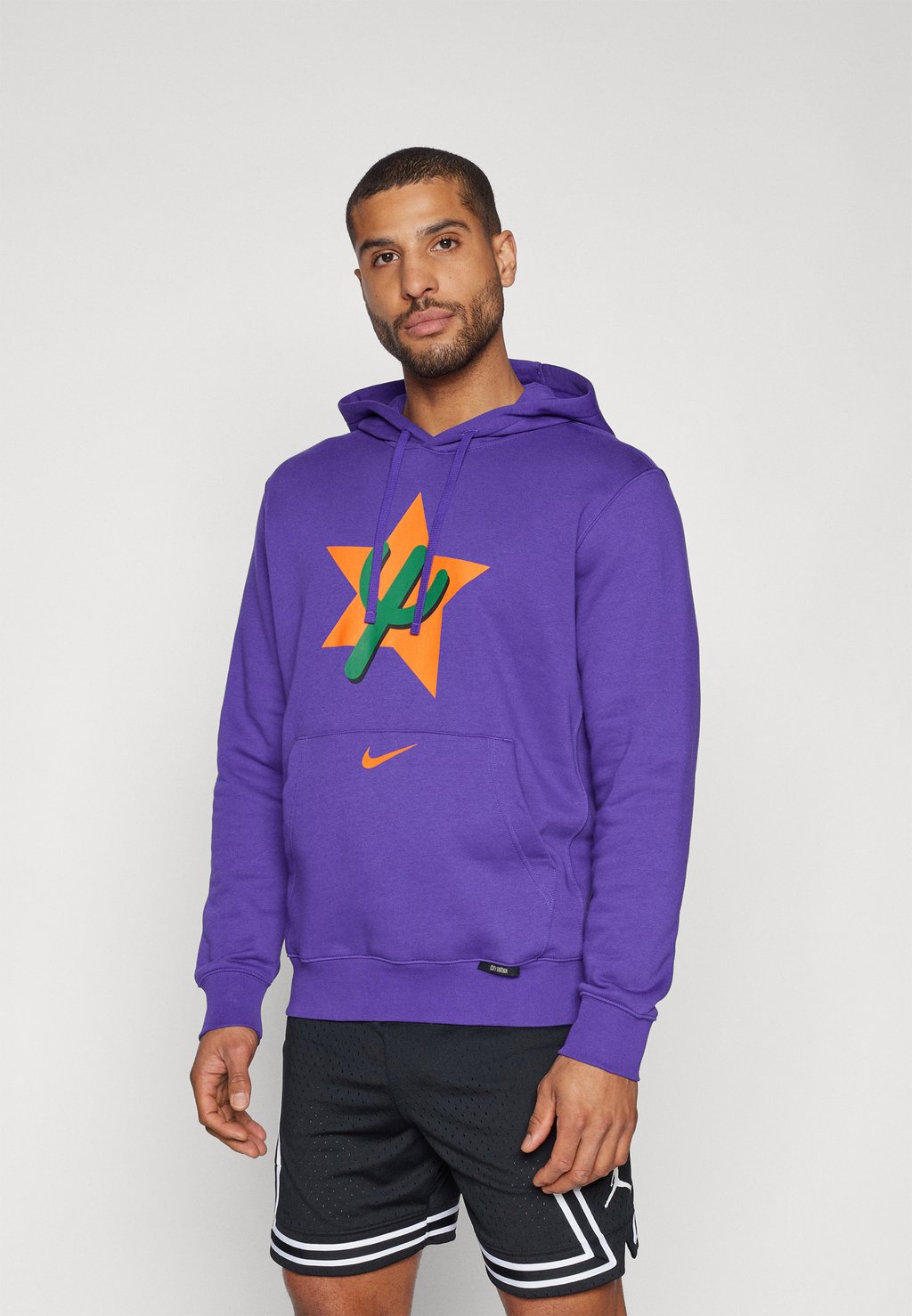 Толстовка с капюшоном NBA CITY EDITION PHOENIX SUNS HOODY Nike Performance, фиолетовый
Толстовка с капюшоном NBA CITY EDITION PHOENIX SUNS HOODY Nike Performance, фиолетовый
