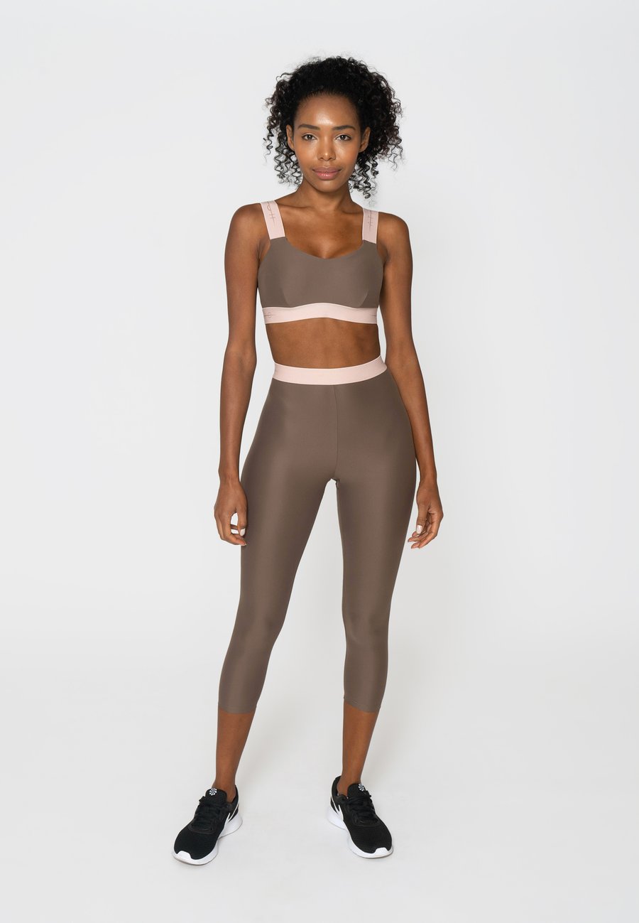 Бюстгальтер Horizon Athletic ZINAL, Brown
Бюстгальтер Horizon Athletic ZINAL, Brown