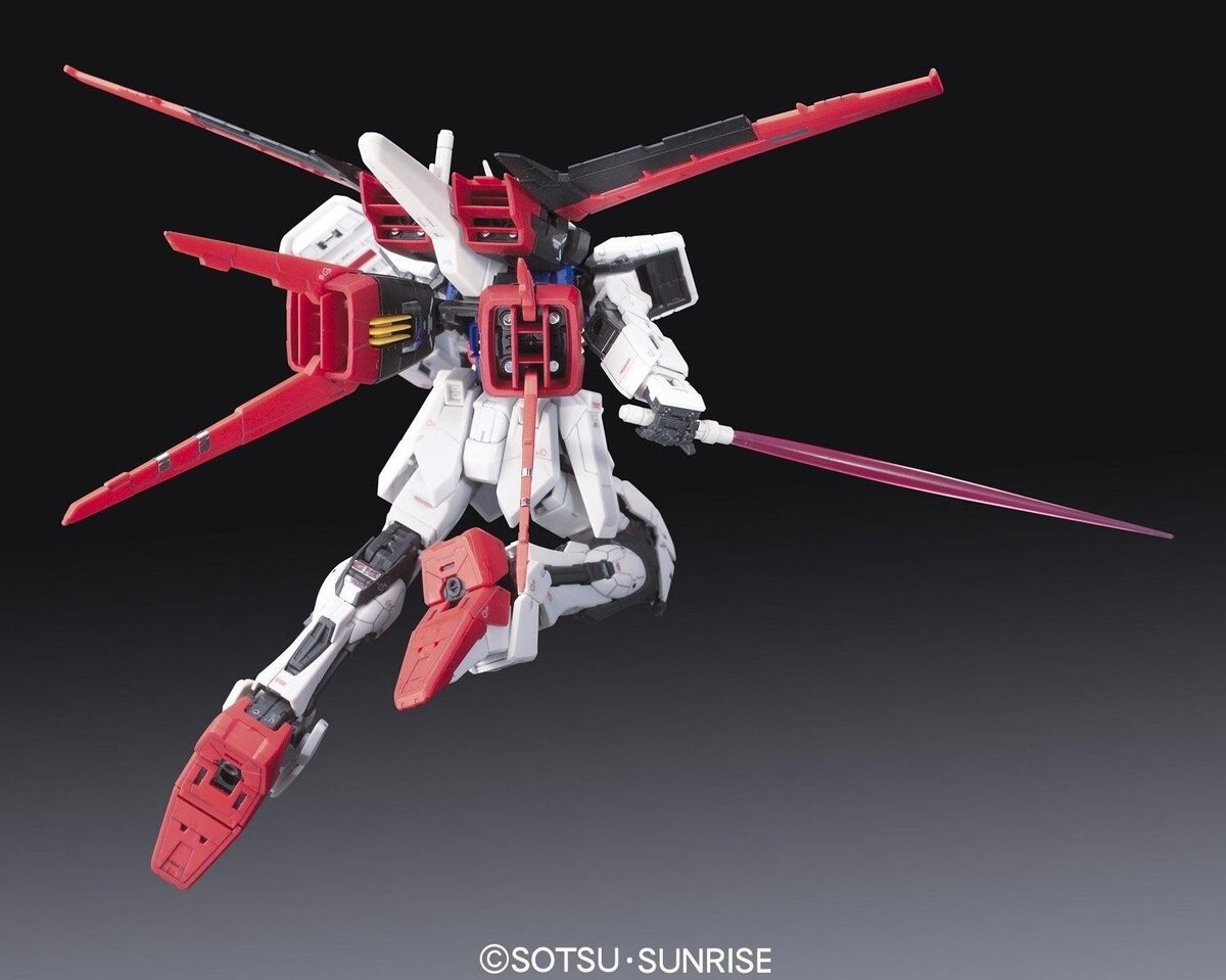 RG 1/144 GAT-X105 Aile Strike BANDAI
RG 1/144 GAT-X105 Aile Strike BANDAI