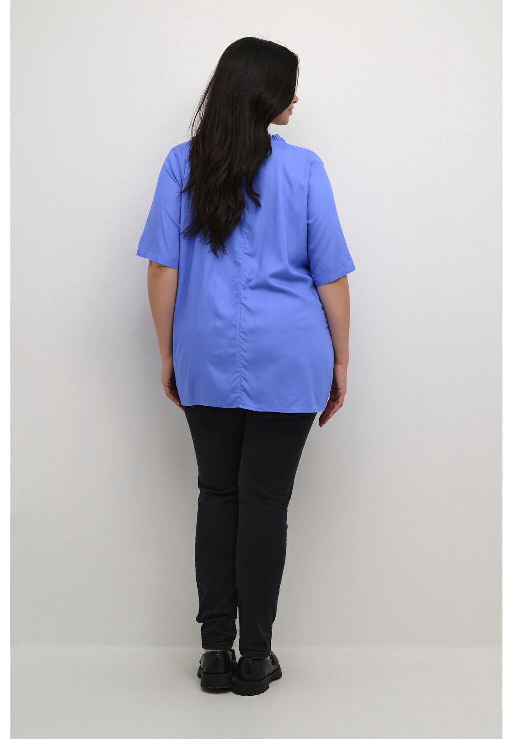 Блуза TINE Kaffe Curve, светло-голубой
Блуза TINE Kaffe Curve, светло-голубой