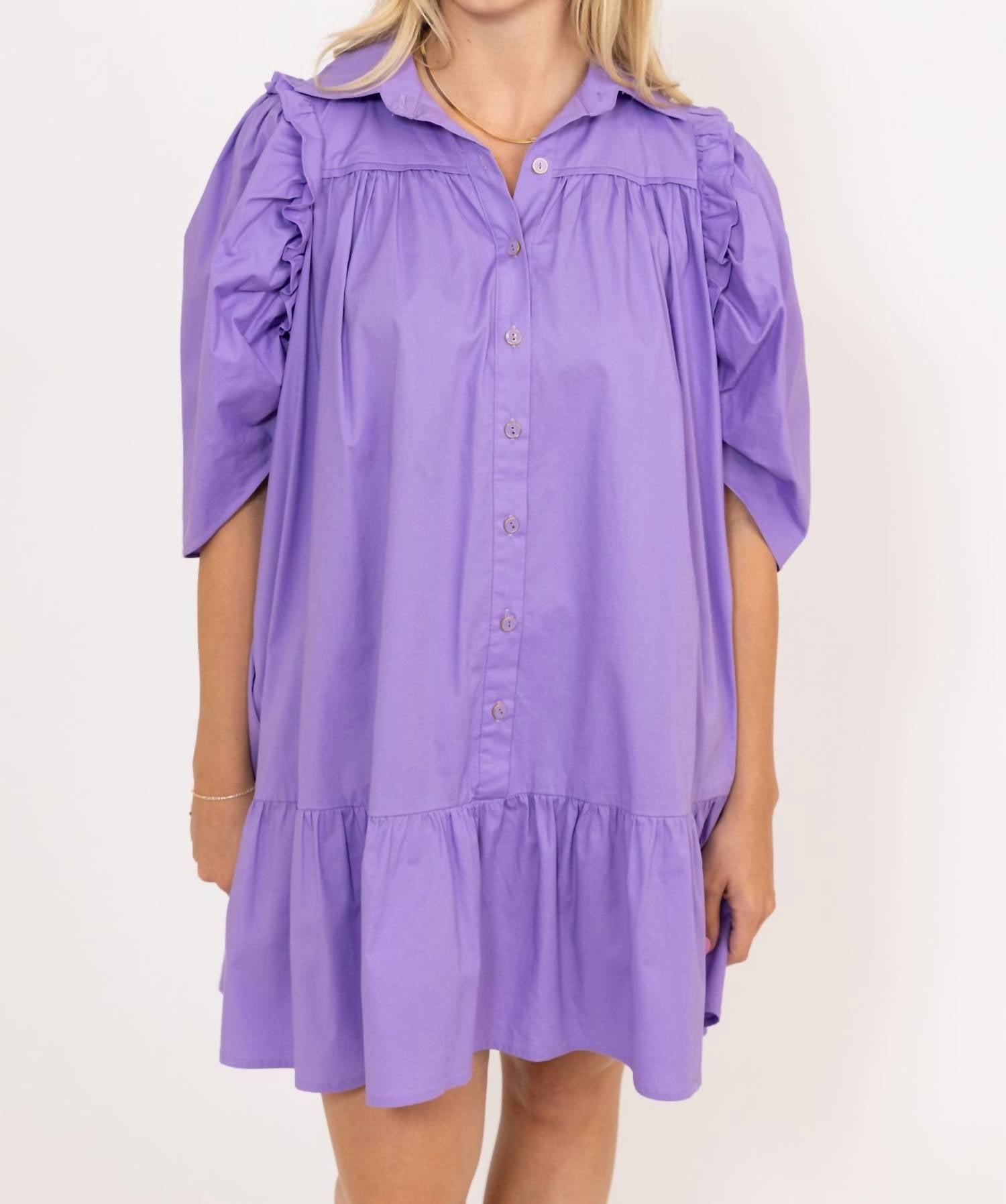 Фиолетовое платье с цельнокроеными рукавами-фонариками и рюшами Karlie
Фиолетовое платье с цельнокроеными рукавами-фонариками и рюшами Karlie