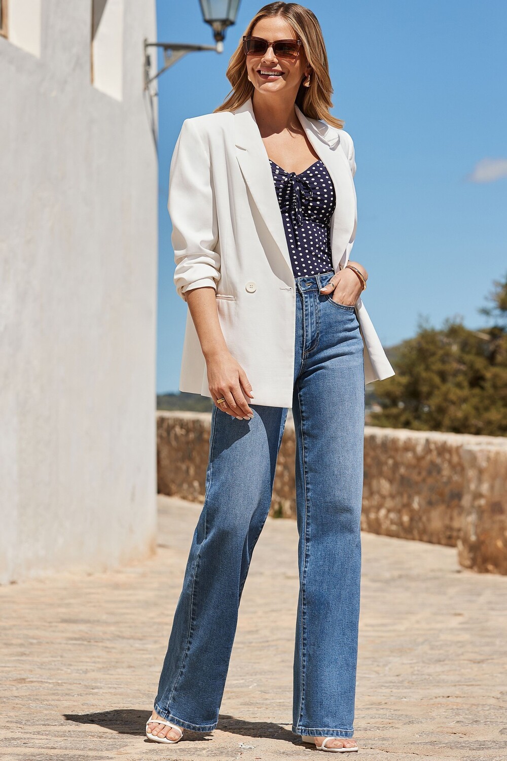 Двубортный пиджак Sosandar, белый
Двубортный пиджак Sosandar, белый