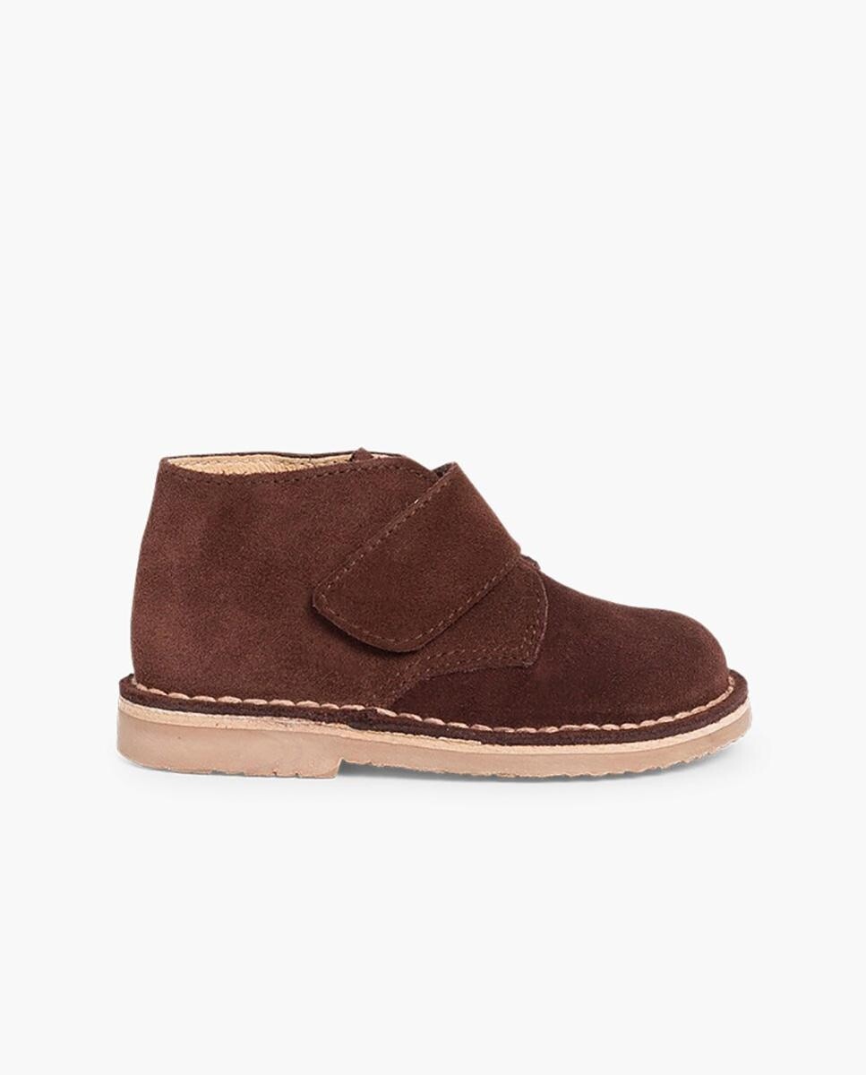 Сапоги для маленьких мальчиков Сапоги-сафари с клейкой лентой Pisamonas, коричневый
Сапоги для маленьких мальчиков Сапоги-сафари с клейкой лентой Pisamonas, коричневый