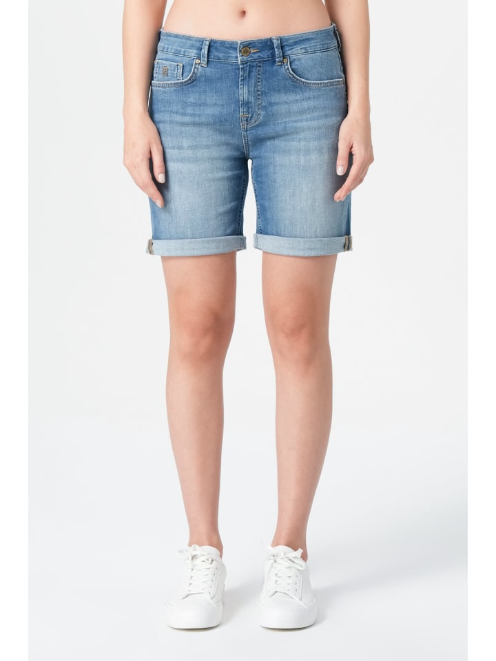 Джинсовые шорты M.O.D
Джинсовые шорты M.O.D