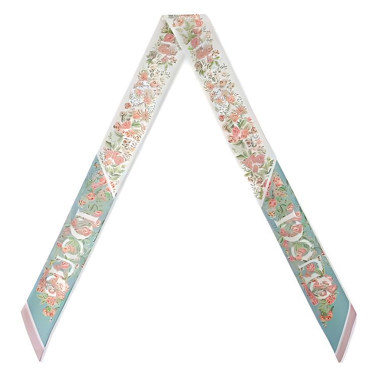 ГУЧЧИ Шёлковый галстук-бабочка на шею
ГУЧЧИ Шёлковый галстук-бабочка на шею