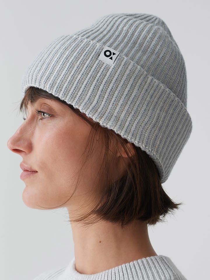 Шапка OPUS, серый
Шапка OPUS, серый