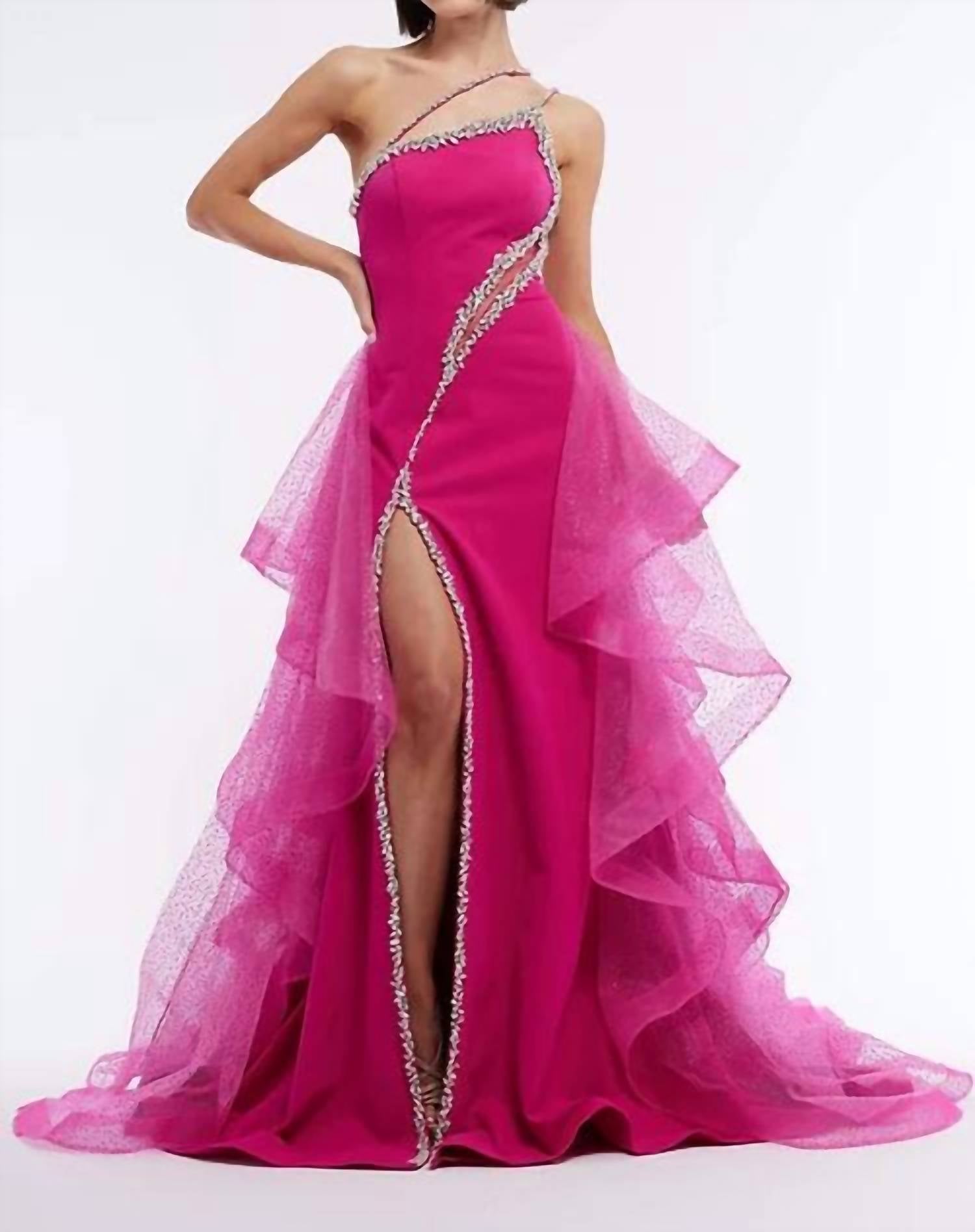 Фуксия платье с асимметричным плечом и струящейся накидкой Vienna Prom
Фуксия платье с асимметричным плечом и струящейся накидкой Vienna Prom