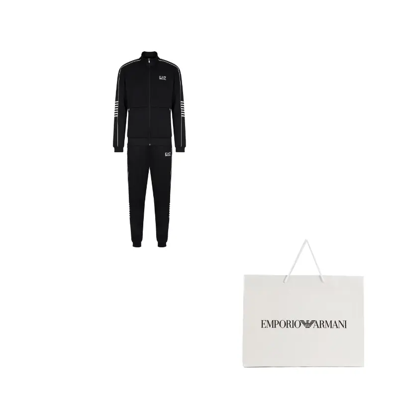Костюм Casual EA7 FW23 для мужчин EMPORIO ARMANI, clothing sets (черный top+черный sweatpants)
Костюм Casual EA7 FW23 для мужчин EMPORIO ARMANI, clothing sets (черный top+черный sweatpants)