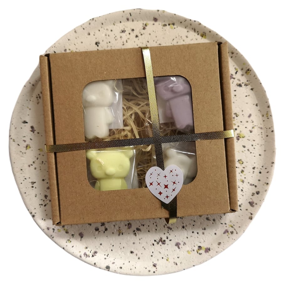 Senzi Cosmetics, Набор глицеринового мыла «Мишки» для рук, подарочный для детей, 4 шт.
Senzi Cosmetics, Набор глицеринового мыла «Мишки» для рук, подарочный для детей, 4 шт.