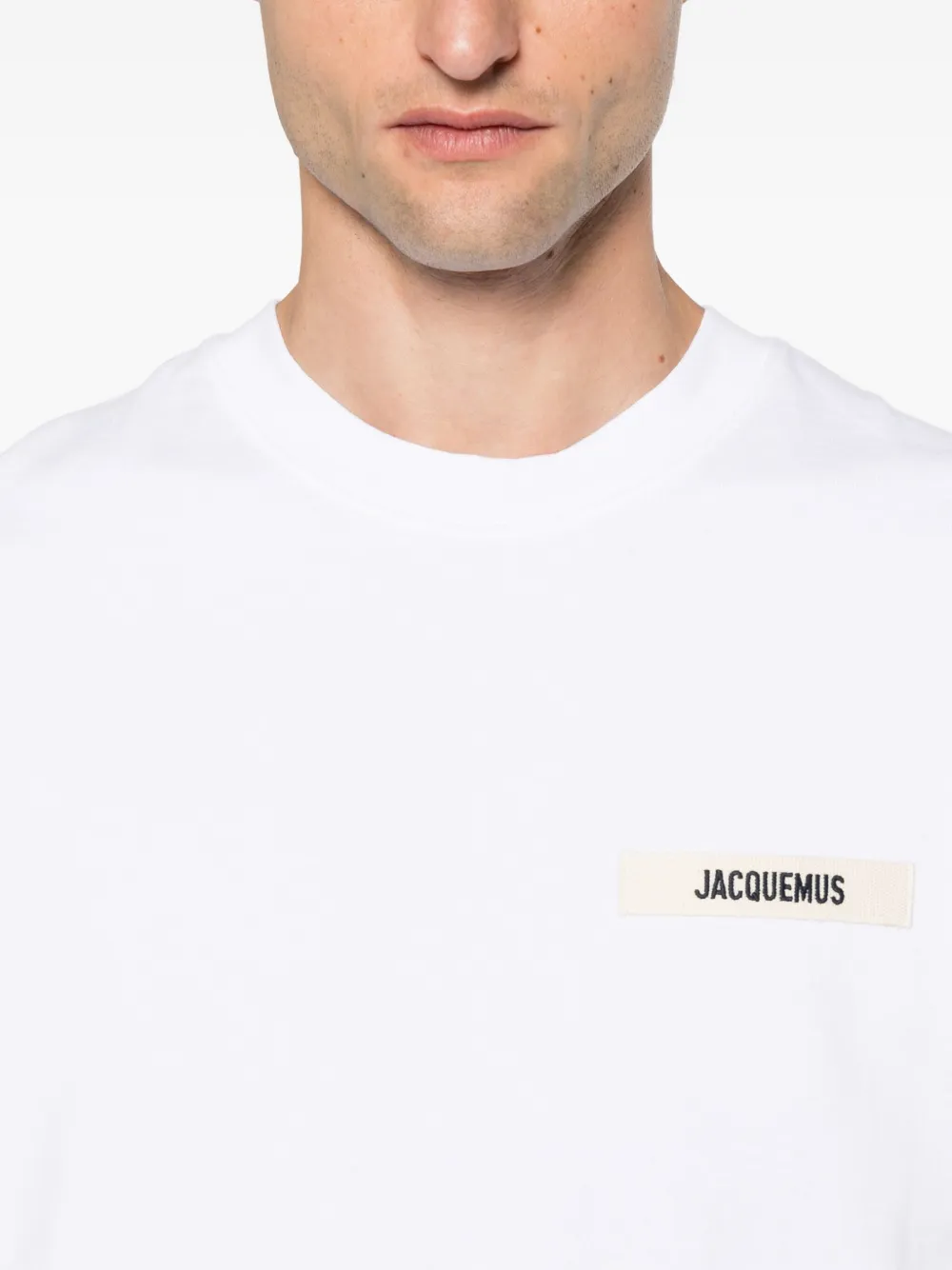 Футболка Le T-shirt Gros Grain JACQUEMUS, белый
Футболка Le T-shirt Gros Grain JACQUEMUS, белый