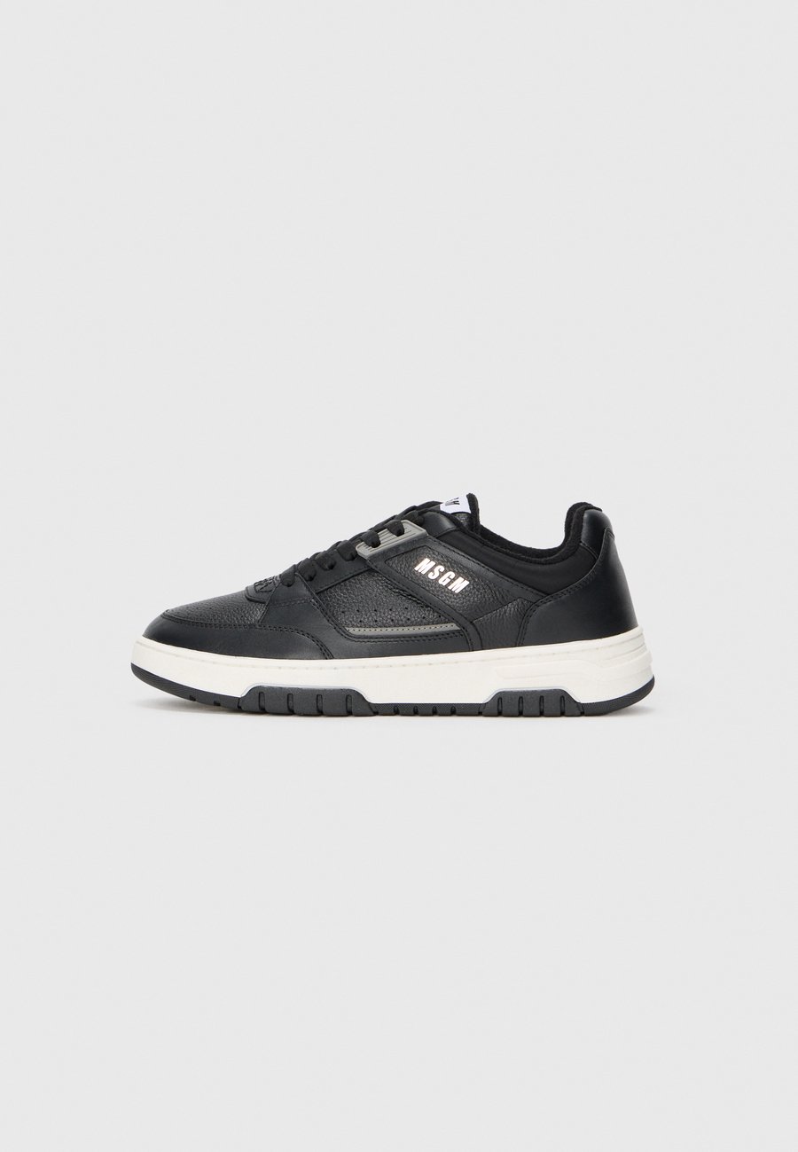 Кроссовки MSGM Trainers, Black
Кроссовки MSGM Trainers, Black